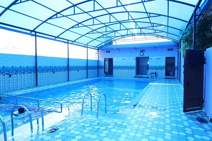 Private Pool Day View